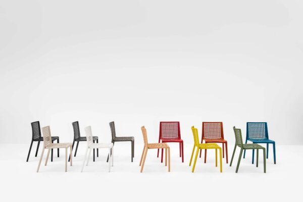 Stapelbarer Stuhl aus Nylon® | Desalto - Image 8