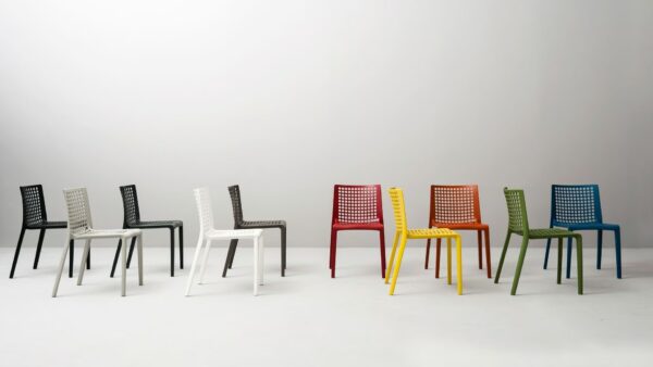 Stapelbarer Stuhl aus Nylon® | Desalto - Image 9