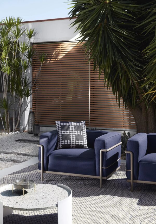Gartensessel aus Stoff mit Armlehnen | Cassina | LC - Image 3