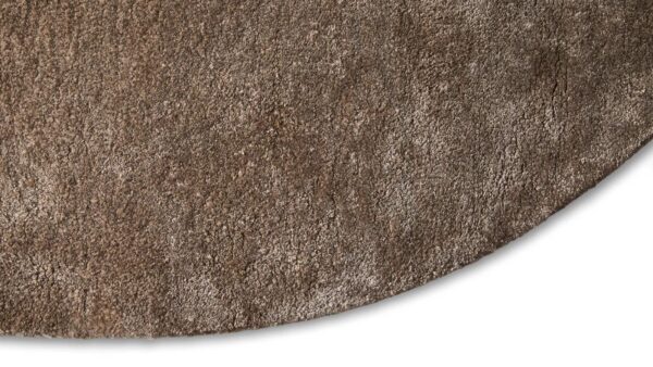 Handgearbeiteter Teppich aus Stoff | Cassina - Image 9