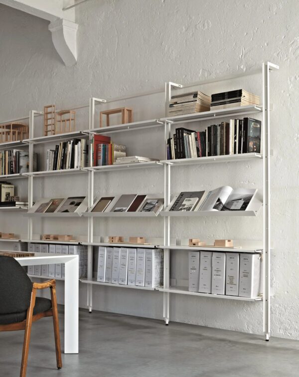 Boden-Decke Bücherregal | Desalto - Image 7