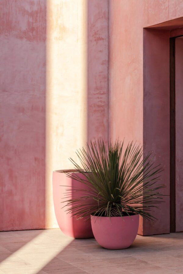 Niedriger Handgearbeiteter Gartenvase aus Terrakotta | DOMANI - Image 8