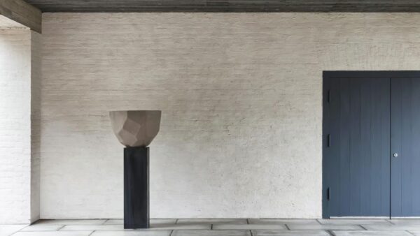 Handgearbeiteter Vase aus Terrakotta | DOMANI - Image 2