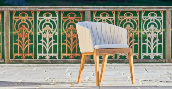 Lounge Gartensessel aus Stoff und Teakholz mit Armlehnen | Royal Botania | Calypso - Image 3