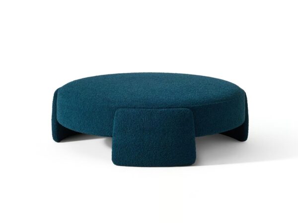 Gepolsterter Sitzpuff aus Polyurethan | Cassina | Ruuna