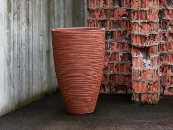 Hoch- Handgearbeiteter Gartenvase aus Terrakotta | DOMANI