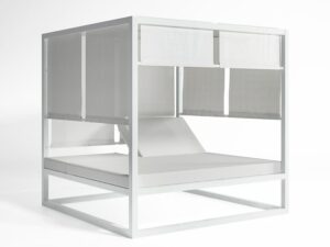 Loungebett mit Baldachin | GANDIABLASCO | Daybed