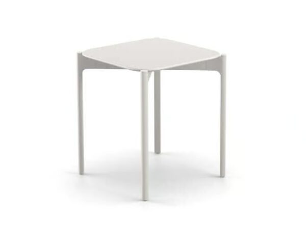 Quadratischer Garten-Beistelltisch aus pulverbeschichtetem Aluminium | DEDON | IZON