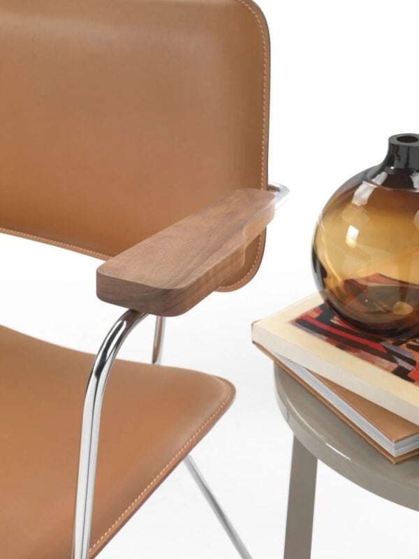 Mit Kufengestell Loungesessel aus gegerbtem Leder mit Armlehnen | Flexform | Echoes S.H. - Image 2