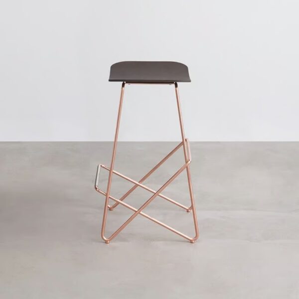 Hocker aus Stahl mit Fussstütze | Desalto - Image 2