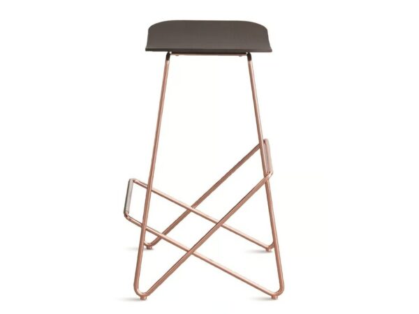 Hocker aus Stahl mit Fussstütze | Desalto