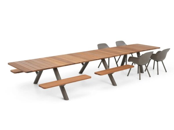Rechteckiger Picknicktisch aus Stahl und Holz mit integrierten Bänke | Extremis | Panigiri - Image 4