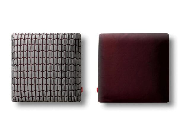 Quadratisches geometrisches Kissen aus Stoff | Cassina | Frame - Image 12