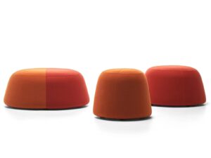 Gepolsterter runder Sitzpuff aus Stoff | MDF Italia