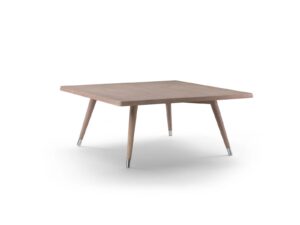 Quadratischer Tisch aus Holz | Flexform | Adler