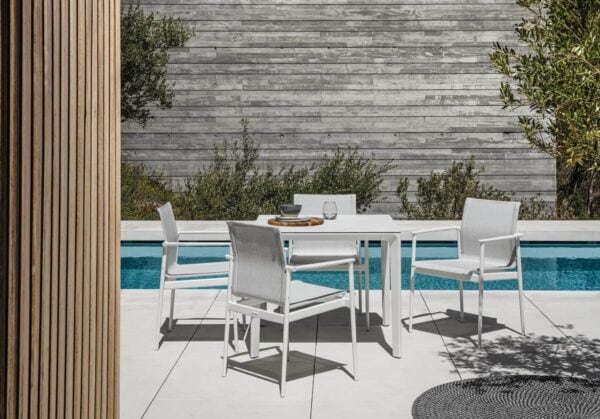 Stapelbarer Gartenstuhl aus Stoff mit Armlehnen | Gloster | 180 - Image 5