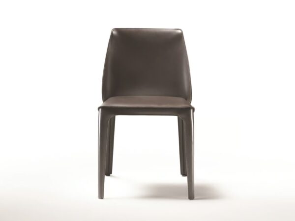 Stuhl aus gegerbtem Leder | Flexform | Isabel