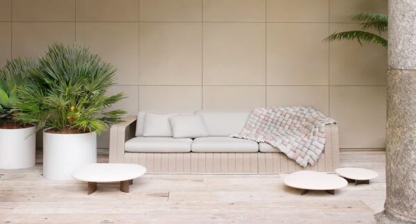 Niedriger Garten-Beistelltisch | Paola Lenti - Image 3