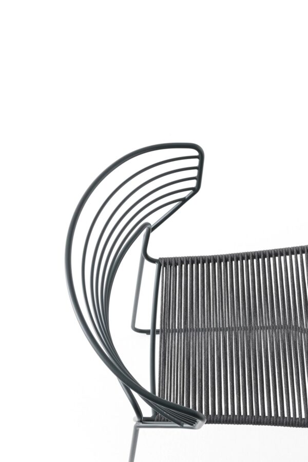 Stuhl aus Polyester mit Kufengestell | Desalto | Koki Wire - Image 2