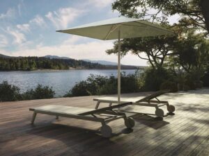 Quadratischer Sonnenschirm aus Aluminium | Kettal | Meteo