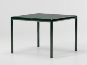 Quadratischer Tisch aus Aluminium | Kettal | Passage