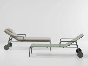 Verstellbarer Gartenliege aus Stoff | Kettal | Park Life