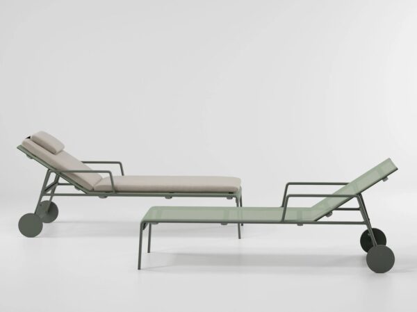 Verstellbarer Gartenliege aus Stoff | Kettal | Park Life