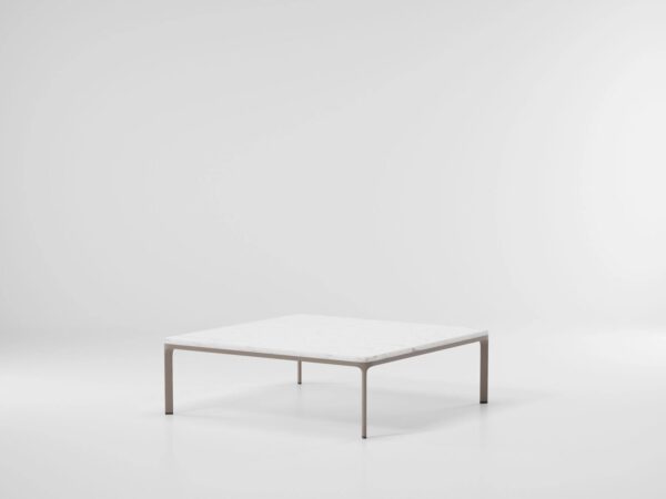 Niedriger quadratischer Couchtisch aus Stein | Kettal | Park Life - Image 2