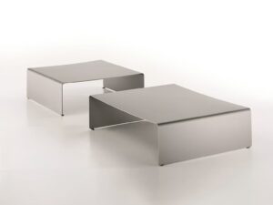 Niedriger Couchtisch aus Aluminium | MDF Italia