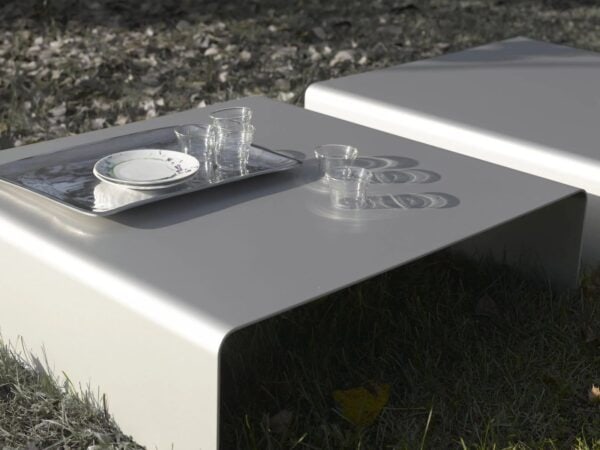 Niedriger Couchtisch aus Aluminium | MDF Italia - Image 4