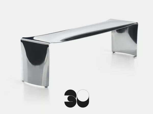 Sitzbank aus Aluminium | MDF Italia | The Principle of Lightness