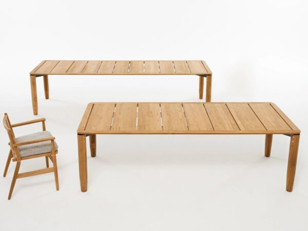 Rechteckiger Gartentisch aus Teakholz | RODA | Levante