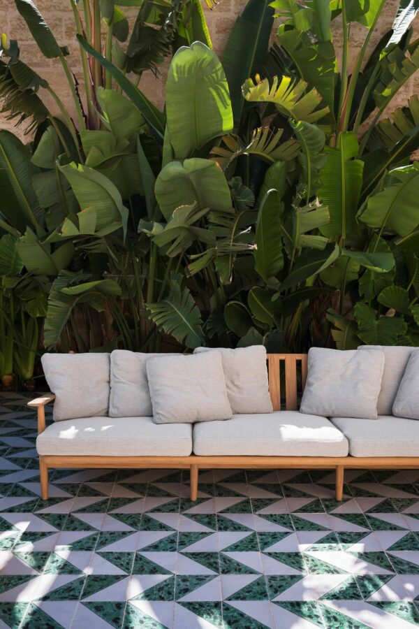 3-Sitzer Gartensofa aus Teakholz | RODA | Levante - Image 4