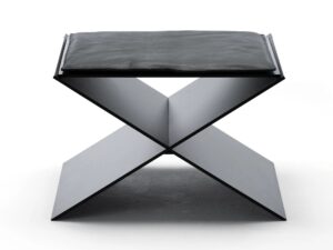 Niedriger Hocker aus Leder | Living Divani