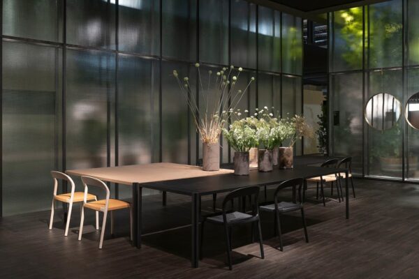 Quadratischer Esstisch aus Aluminium und Holz | Living Divani - Image 7