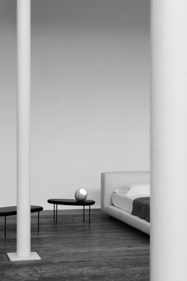 Niedriger Kaffeetisch aus Marmor | Living Divani | Pebble - Image 7