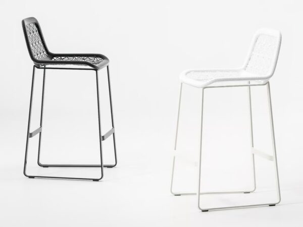 Mit Kufengestell Gartenhocker aus synthetischer Faser | Kettal | Maia