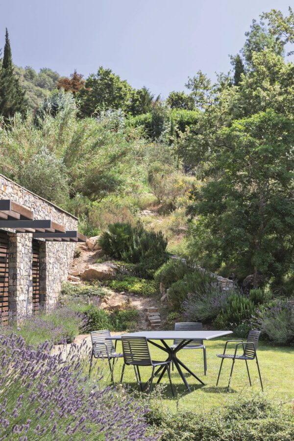 Runder Gartentisch aus Aluminium | FAST | Moai - Image 5