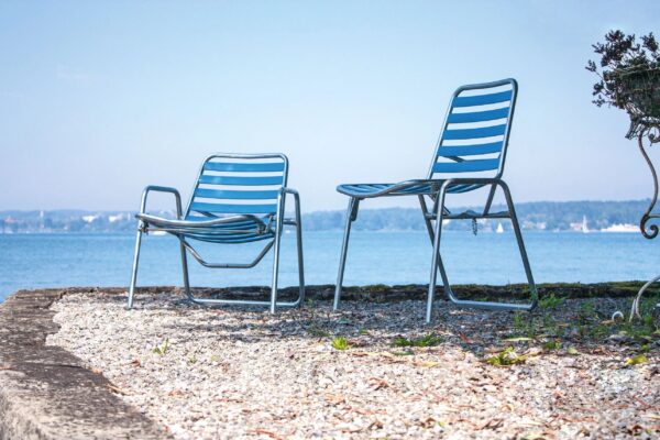 Tubular steel chairs, benches and tables | Manufakt - Image 23