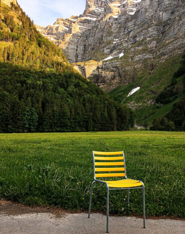 Tubular steel chairs, benches and tables | Manufakt - Image 2