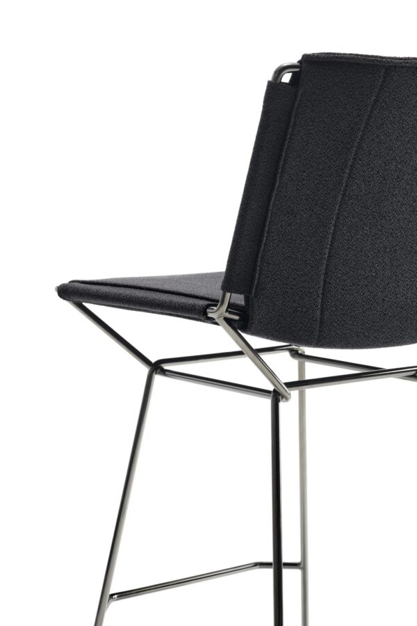 Mit Kufengestell Hocker aus Stoff mit abnehmbarem Bezug mit Fussstütze | MDF Italia | Neil - Image 4