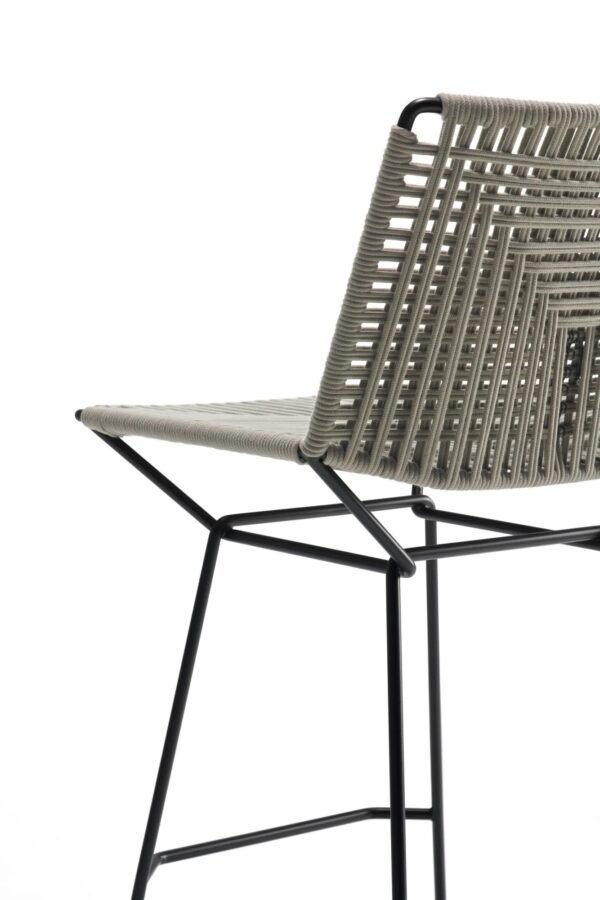 Mit Kufengestell Hocker aus Seil mit Fussstütze | MDF Italia | Neil - Image 5