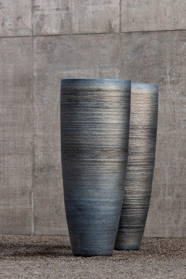 Hoch- Handgearbeiteter Gartenvase aus Terrakotta | DOMANI - Image 3