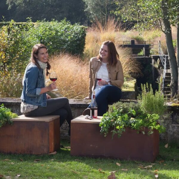 Gartenbank aus Corten™ mit integriertem Pflanzgefäss | OFYR | OFYR Benches - Image 4
