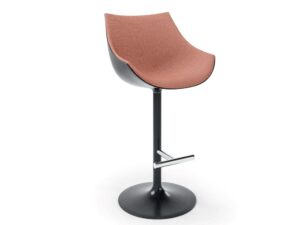 Hochhocker aus Stoff mit Fussstütze | Cassina | Passion
