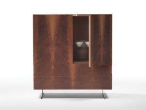 Anrichte aus Mahagoni mit Flügeltüren | Flexform | Piuma