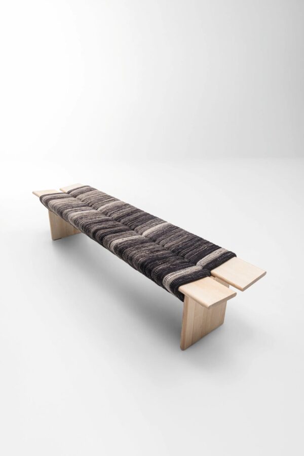 Sitzbank aus massivem Holz | Paola Lenti - Image 3