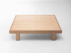 Niedriger quadratischer Garten-Beistelltisch aus massivem Holz | Paola Lenti | Toku