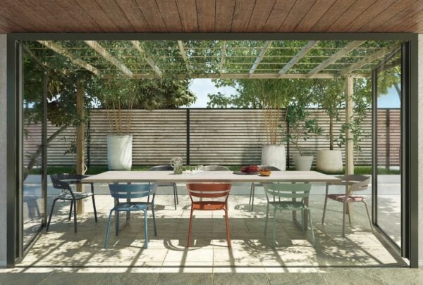 Stapelbarer Gartenstuhl aus Aluminium mit Armlehnen | FAST | Ria - Image 6