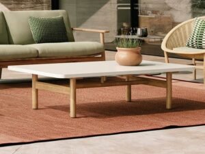Niedriger Garten-Beistelltisch aus Marmor | Kettal | Riva